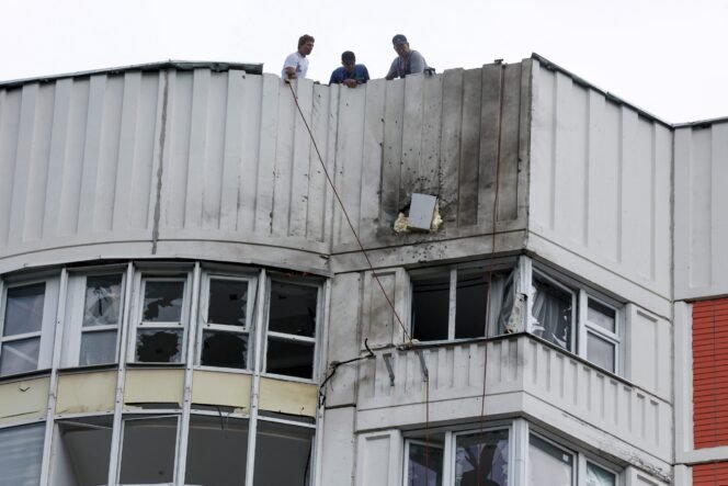 
					Ukraine Allegedly Conducts A Drone Strike On A Moscow Government Building