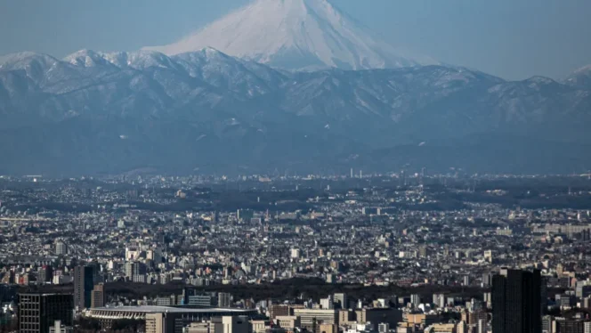 
					Japanese Airlines Cancel Flights Following Disaster Prediction in Manga