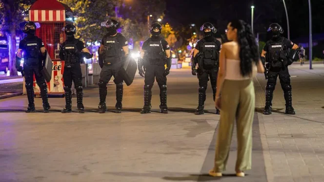 
					Serbian Protesters Shift to Roadblocks in Push for New Elections