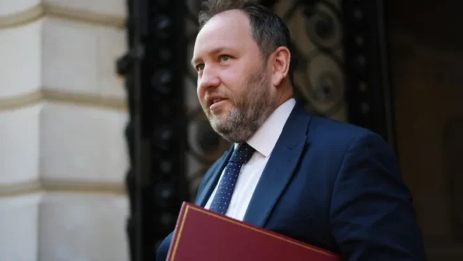 
					Scotland to Gain More from UK Industrial Plan, Says Murray